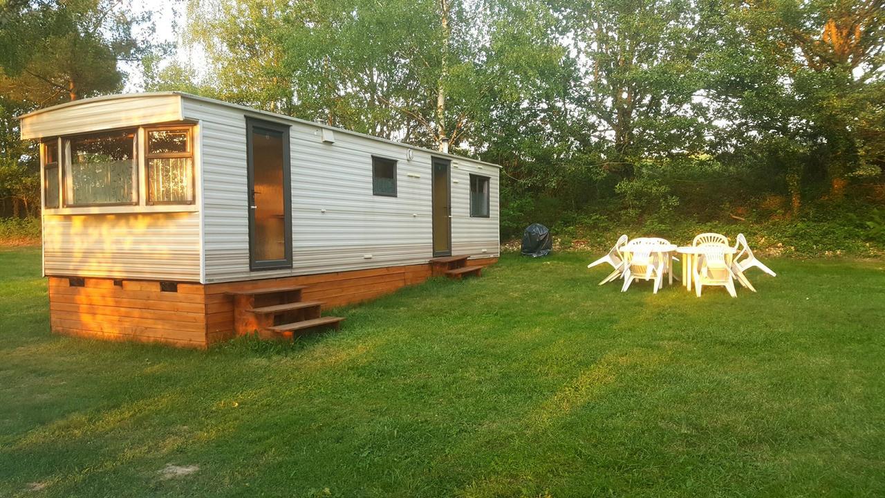 Camping De La Reuille Flere-la-Riviere Exterior foto
